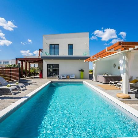 Villa Olea With Heated Pool And Jacuzzi Sukošan Zewnętrze zdjęcie
