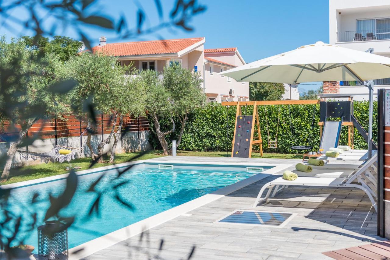 Villa Olea With Heated Pool And Jacuzzi Sukošan Zewnętrze zdjęcie